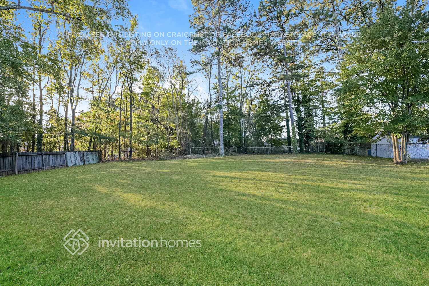 Building Photo - 1880 Furlong Run