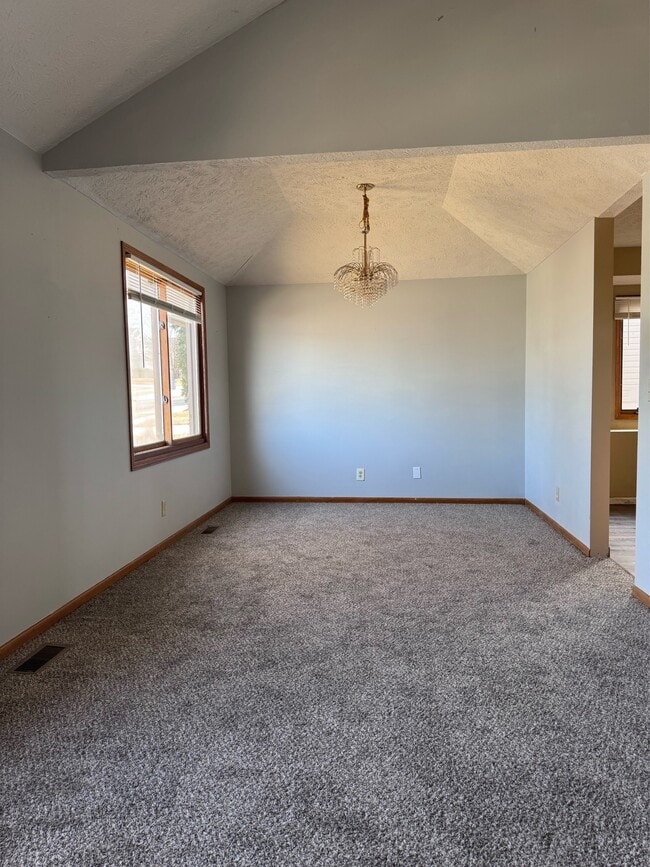 Building Photo - 7804 S 71st Ave