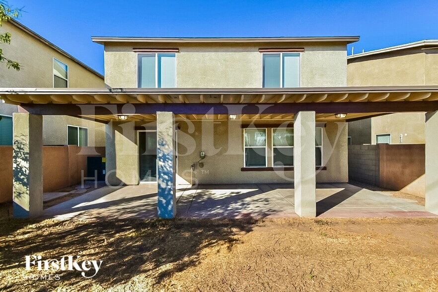 Building Photo - 1499 W Beantree Ln