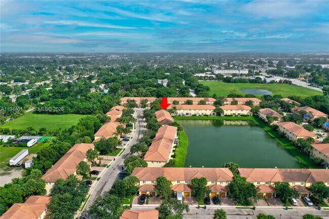 Building Photo - 3258 NW 32nd Terrace