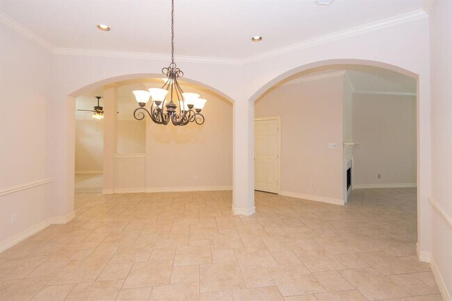 Building Photo - 2313 Echo Harbor Dr