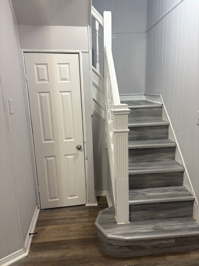 Building Photo - Available Now – Spacious 3-Bedroom Townhome in Baltimore City