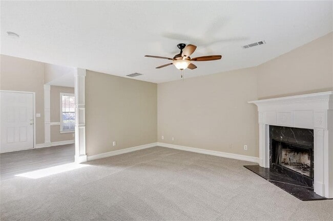 Building Photo - 312 Eagle Way