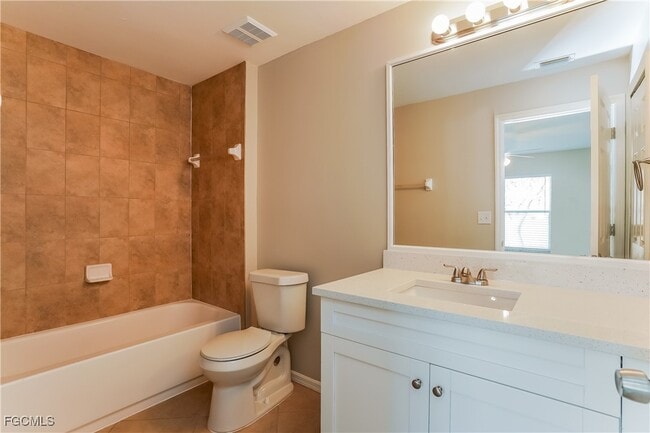 Building Photo - 1405 SW 13th Terrace