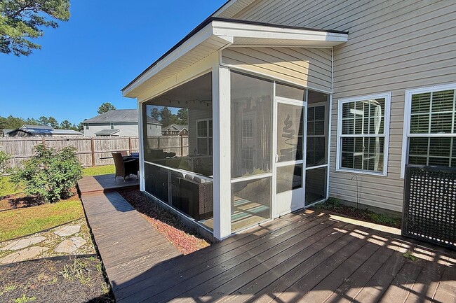 Building Photo - 44 Mount Vernon Ter