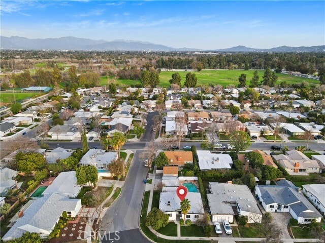 Building Photo - 5942 Graves Ave