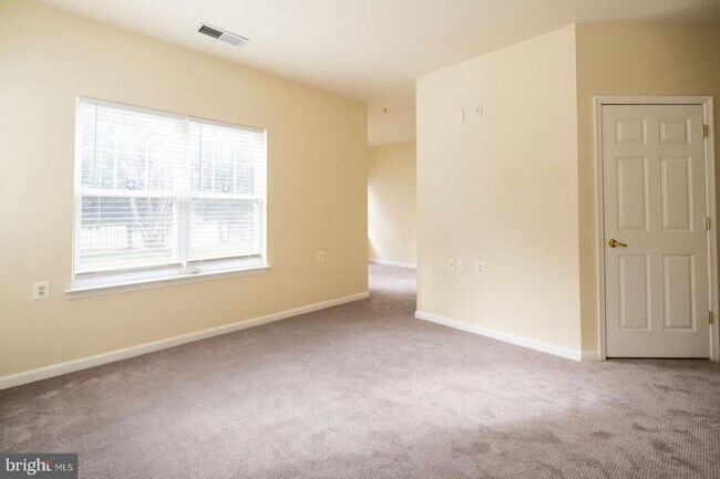 Building Photo - 3114 Irma Ct