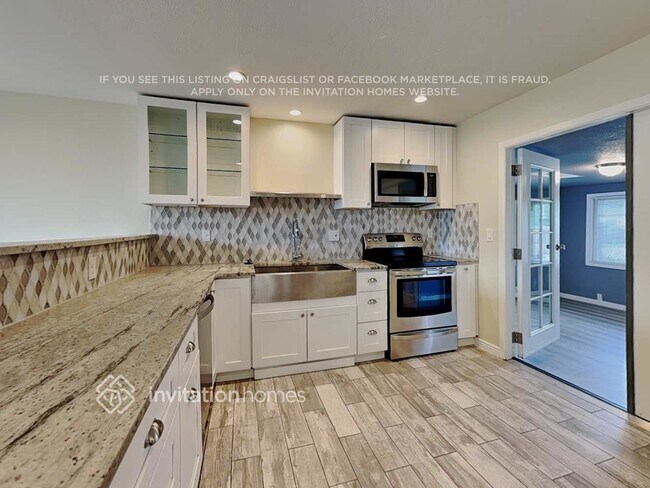 Building Photo - 11705 Adams St