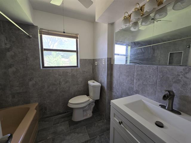 Building Photo - 410 Muriel Dr