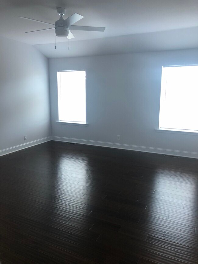 Bedroom - 18 Hidden Hollow Dr