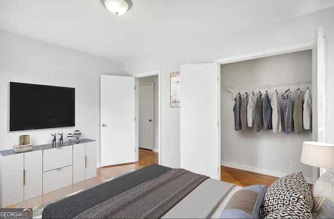 Building Photo - 2078 Parker Ranch Rd SE