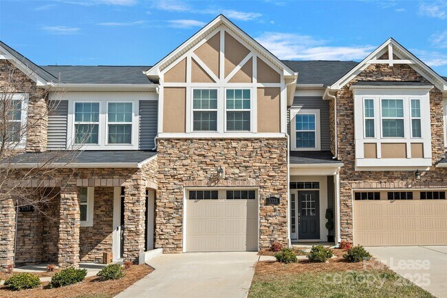 Primary Photo - 5732 Lachlan Hill Ln
