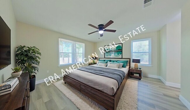 Building Photo - 5806 Flamingo Rd