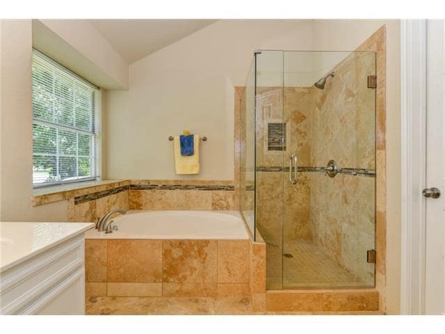 Building Photo - 409 N Mt Rushmore Dr