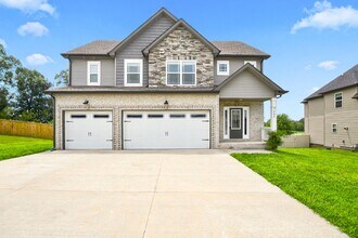 Building Photo - Pet Friendly Four Bedroom in Rossview!
