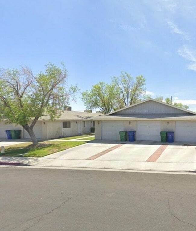 Primary Photo - 1 BEDROOM 1 BATH UNIT