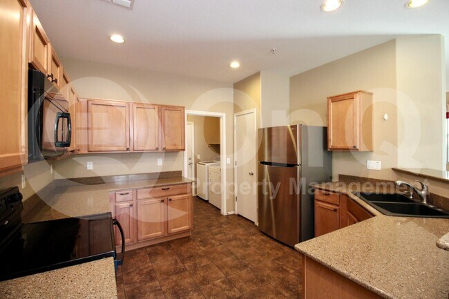 Primary Photo - 1255 S Rialto