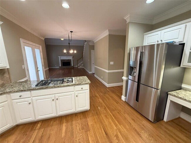 Building Photo - 715 Apsley Way