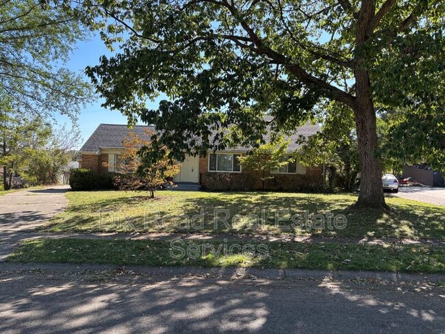 Primary Photo - 1113 James Rd