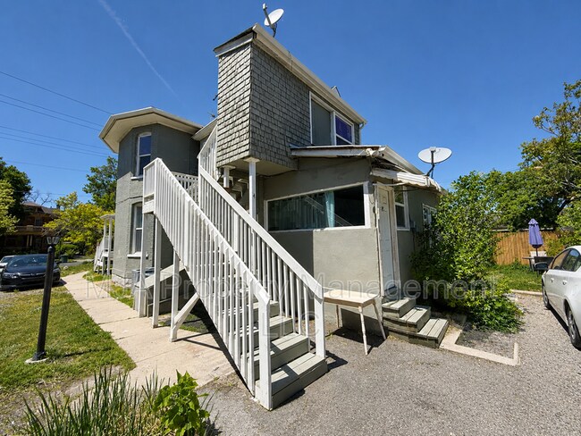 Building Photo - 1631 S 500 E