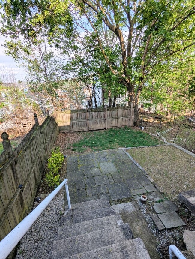 Building Photo - Modern 2 Bedroom 1.5 Bathroom Home (Lawrenceville)