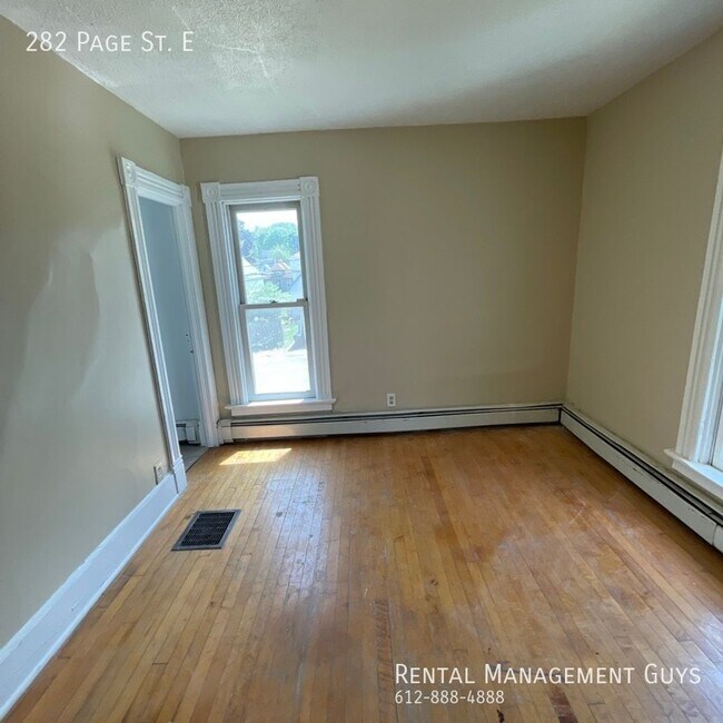 Building Photo - 282/284 Page St E