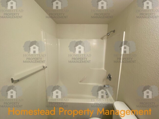 Building Photo - 164