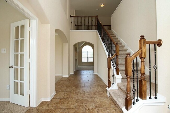 Building Photo - 63 S Archwyck Cir