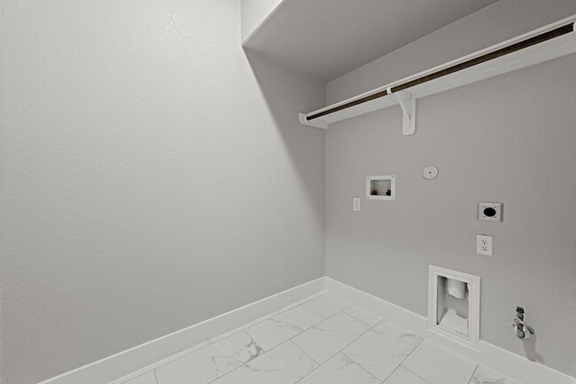 Building Photo - 169 Frst Hts Ln