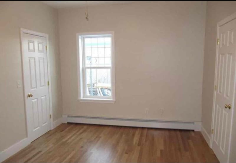Building Photo - 539 Southbridge St