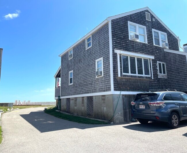 Building Photo - 25 Seaside Rd