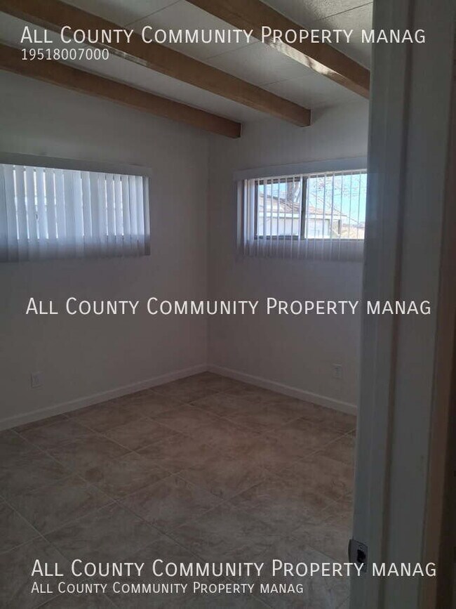 Building Photo - 6377 Hermosa Ave