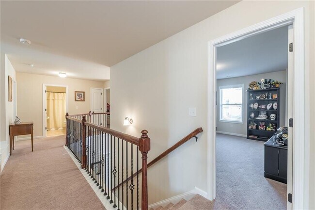 Building Photo - 4850 Haysboro Way