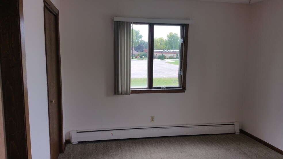 Building Photo - 1711 Northway Dr