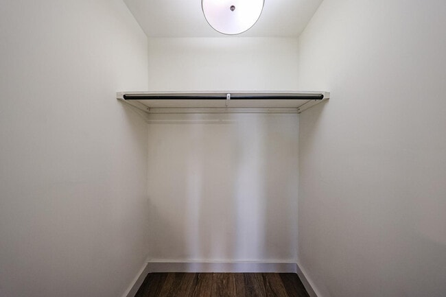 Building Photo - 2816 N 33rd Pl