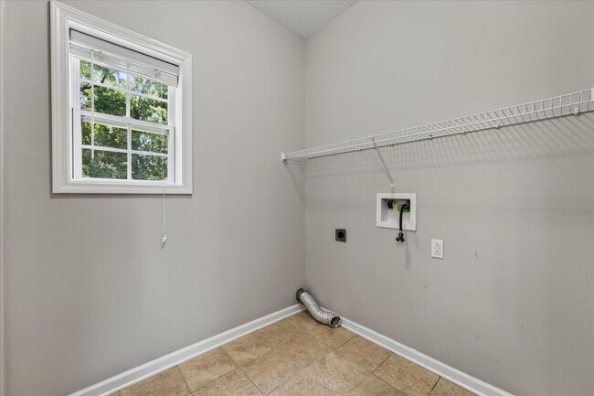 Building Photo - 3702 Wind Mill Ct