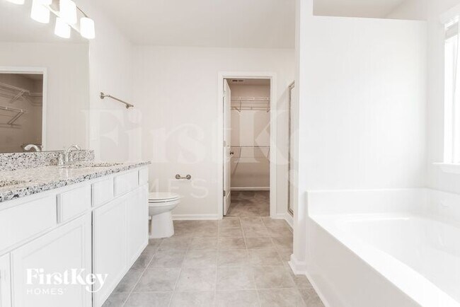 Building Photo - 507 Carronade Ct