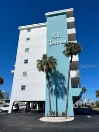 Building Photo - 285 107th Ave