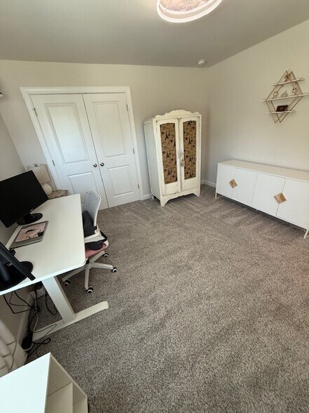 Third bedroom - 1216 Plumcrest Dr