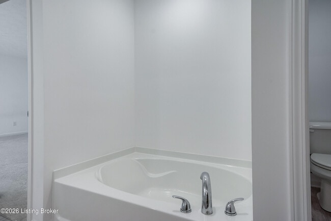 Building Photo - 17010 Meander Way