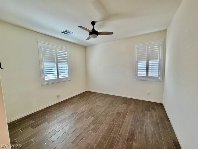 Building Photo - 1602 Morning Bell Ave