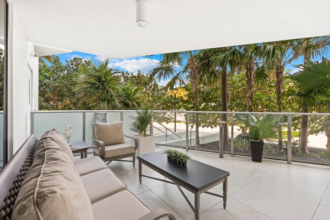 Building Photo - 701 N Fort Lauderdale Beach Blvd