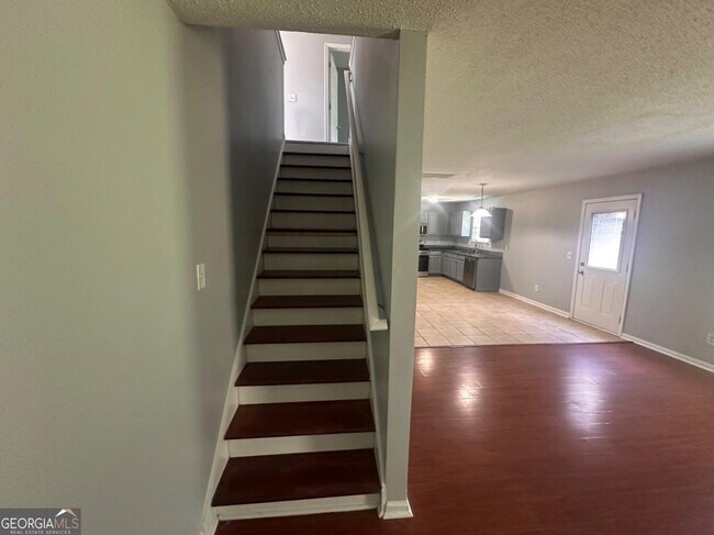 Building Photo - 4935 Notting Glen SW