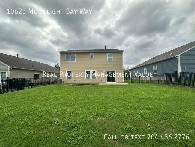 Building Photo - 10625 Moonlight Bay Wy