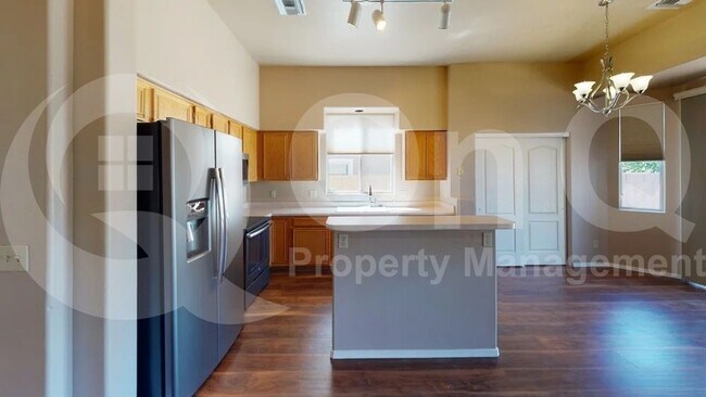 Building Photo - 11155 N 82nd Dr