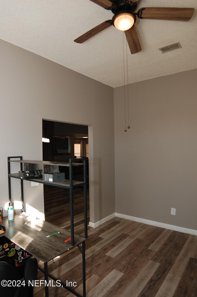 Building Photo - 3256 Fox Squirrel Dr