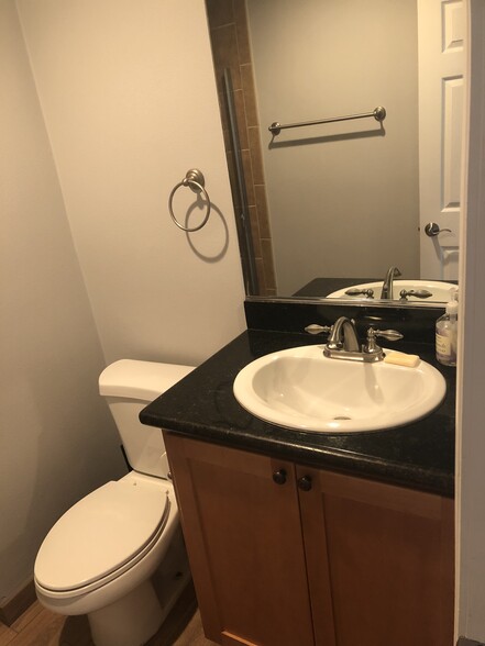 #1 Bathroom - 5540 Lindo Paseo