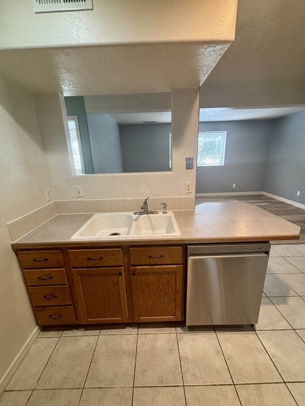 Building Photo - 215 S 1050 W