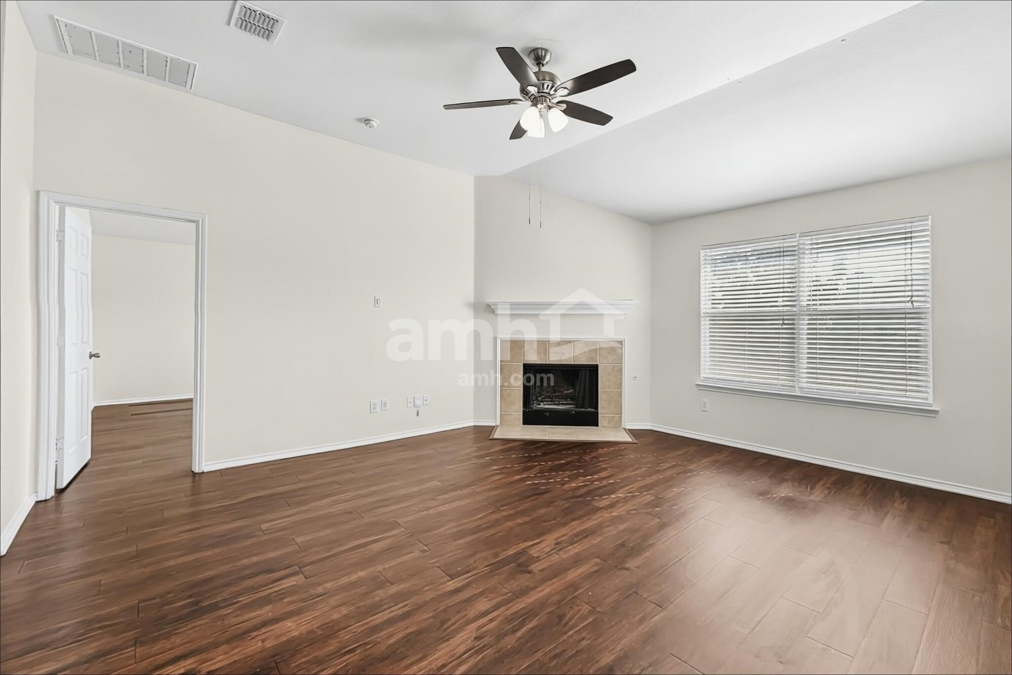 Building Photo - 14056 Wrangler Way