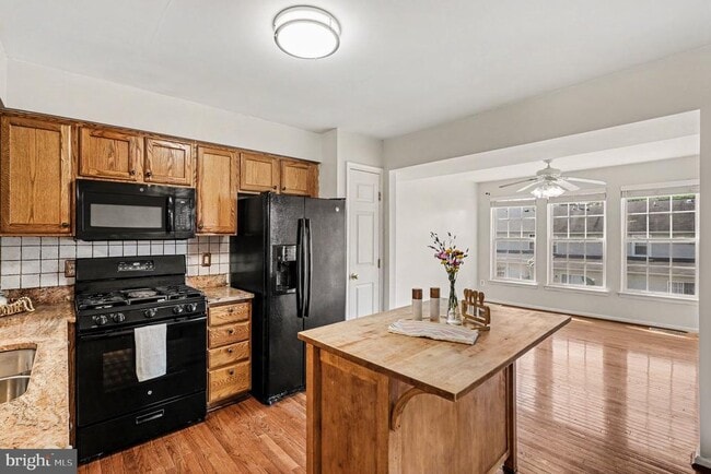 Building Photo - 4524 Papillion Ct